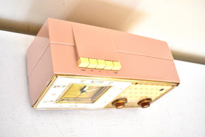 Plaza Pink and Gold 1960 Bulova Model 190 Vacuum Tube AM Clock Radio Excellent Condition Sounds Great!