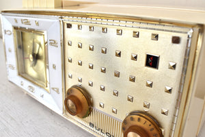 Palazzo White and Gold 1960 Bulova Model 190 Vacuum Tube AM Clock Radio Excellent Condition Sounds Great!