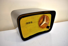 Charger l&#39;image dans la galerie, Bumble Bee Yellow and Black 1959 CBS Model C2160 Vacuum Tube AM Clock Radio Sounds Terrific! Excellent Condition!