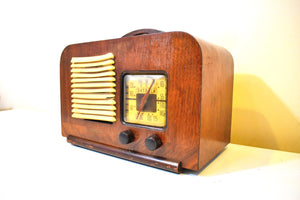 Artisan Handcrafted Wood Vintage 1939 Delco Model 304 Vacuum Tube AM Radio! Sounds Wonderful! Excellent Condition!