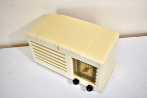 Carrara Ivory 1941 Emerson Model 414 AM Vacuum Tube Radio Golden Age Beauty! Excellent Condition! Sounds Heavenly!