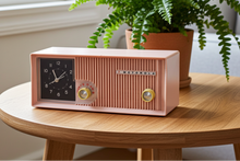 Charger l'image dans la galerie, Blossom Pink 1959 Motorola Model 5C13P Vacuum Tube AM Clock Radio Excellent Condition and Sounds Fire!