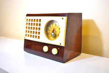 画像をギャラリービューアに読み込む, Butterscotch Honey Gold Catalin 1946 Emerson Model 520 Vacuum Tube AM Radio Sounds Great! Excellent Condition!