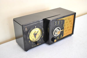 Ebony Black 1954 Emerson Model 788 Series B Vacuum Tube AM Alarm Clock Radio Rare! Excellent Condition! Sounds Great!