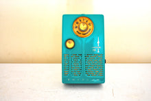 Load image into Gallery viewer, Seafoam Green 1958 Emerson Vanguard Model 888 AM Portable Transistor Radio Excellent Condition Loud Clear Sounding!