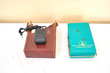 画像をギャラリービューアに読み込む, Seafoam Green 1958 Emerson Vanguard Model 888 AM Portable Transistor Radio Excellent Condition Loud Clear Sounding!