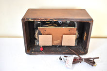 Load image into Gallery viewer, Artisan Crafted Wood 1941 Emerson Model EG-355 Vacuum Tube AM Shortwave Radio Sounds Great! Excellent Condition!