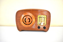 Charger l&#39;image dans la galerie, Artisan Handcrafted Wood Vintage Ingraham Emerson Model FL-418 &quot;Humpback Bullseye&quot; Vacuum Tube AM Radio Rare! Excellent Plus Condition!