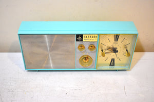 Aquamarine Turquoise 1961 Emerson Model G-1701 AM Vacuum Tube Alarm Clock Radio! Excellent Condition and Sounds Great!