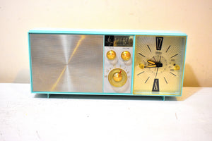 Aquamarine Turquoise 1961 Emerson Model G-1701 AM Vacuum Tube Alarm Clock Radio! Excellent Condition and Sounds Great!