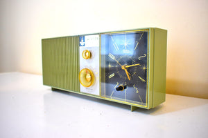 Avocado Eldorado 1962 Emerson Lifetimer I Model G-1704 AM Vacuum Tube Alarm Clock Radio Sounds Great! Nice Color!