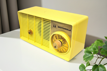 Load image into Gallery viewer, Citron Yellow 1957 Motorola Model 5T23Y AM Vacuum Tube Radio Rare Model! Rare Color!