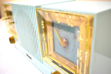 Charger l&#39;image dans la galerie, Celeste Blue Mid Century 1954 Firestone Model 4-A-127 Vacuum Tube AM Radio Cool Model Rare Color!