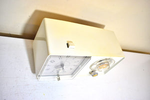 Bluetooth Ready To Go - Ivory 1966 General Electric Model C-414C Vacuum Tube AM Radio Alarm Clock Excellent Condition! Sounds Great!