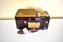 Load image into Gallery viewer, Burgundy Marble Swirly 1955 General Electric Model 475 AM Vacuum Tube Radio Real Charmer! Excellent Condition!