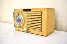 Load image into Gallery viewer, Tiger Stripe Maple 1952 General Electric Model 522 AM Vacuum Tube Clock Radio Alarm Excellent Condition! Sounds Great!