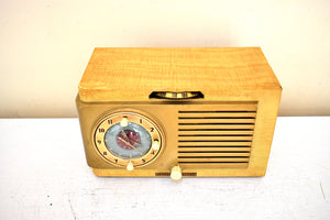 Tiger Stripe Maple 1952 General Electric Model 522 AM Vacuum Tube Clock Radio Alarm Excellent Condition! Sounds Great!