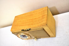 Load image into Gallery viewer, Tiger Stripe Maple 1952 General Electric Model 522 AM Vacuum Tube Clock Radio Alarm Excellent Condition! Sounds Great!