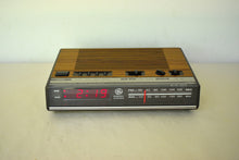 Load image into Gallery viewer, Wood Grain 1980s General Electric Model 7-4624B AM FM Digital Alarm Clock Radio! Excellent Condition!