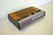 Load image into Gallery viewer, Wood Grain 1980s General Electric Model 7-4624B AM FM Digital Alarm Clock Radio! Excellent Condition!