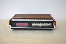 Load image into Gallery viewer, Wood Grain 1980s General Electric Model 7-4630C AM FM Digital Alarm Clock Radio! Excellent Condition!