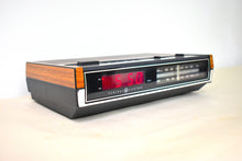 Load image into Gallery viewer, Wood Grain 1980s General Electric Model 7-4630C AM FM Digital Alarm Clock Radio! Excellent Condition!