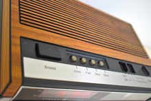 Load image into Gallery viewer, Wood Grain 1980s General Electric Model 7-4630C AM FM Digital Alarm Clock Radio! Excellent Condition!