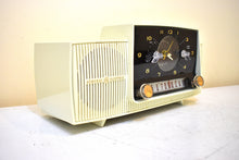 Load image into Gallery viewer, Alpine White 1959 General Electric Model 913D Vacuum Tube AM Clock Radio Excellent Shape! Sounds Fantastic!