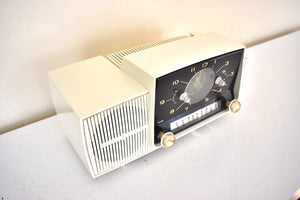 Bluetooth 準備完了 - 白雪姫 1959 ゼネラル エレクトリック モデル 913D 真空管 AM ラジオ 美しい!いいね！