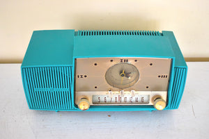 Seafoam Green Turquoise 1959 GE General Electric Model 914D AM Vacuum Tube Clock Radio Excellent Condition Rare Desirable Color!