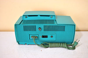 Seafoam Green Turquoise 1959 GE General Electric Model 914D AM Vacuum Tube Clock Radio Excellent Condition Rare Desirable Color!