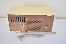 画像をギャラリービューアに読み込む, Beige Ivory Vintage 1964 General Electric Model C-403B AM Vacuum Tube Clock Radio Sounds Great!
