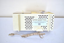 画像をギャラリービューアに読み込む, Beige Ivory Vintage 1964 General Electric Model C-403B AM Vacuum Tube Clock Radio Sounds Great!