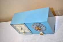 Charger l&#39;image dans la galerie, Bluetooth Ready To Go - Powder Blue Vintage 1964 General Electric Model C-403D AM Vacuum Tube Alarm Clock Radio Sounds Great!