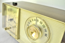 Load image into Gallery viewer, White and Simulated Walnut Grain Vintage 1964 General Electric Model C-413C AM Vacuum Tube Clock Radio Sounds Great! Excellent Condition!