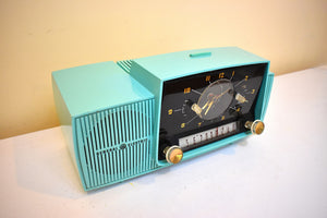 Ocean Turquoise Mid Century 1959 General Electric Model C-417C Vacuum Tube AM Clock Radio Popular Model Sounds Terrific! Excellent Plus Condition!