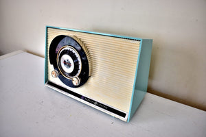 スカイブルー ターコイズ 1959 ゼネラル エレクトリック モデル 861 真空管 AM ラジオ スプートニク アトミック エイジ ビューティー!