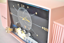 Charger l&#39;image dans la galerie, Princess Pink Mid Century 1959 General Electric Model C-416C Vacuum Tube AM Clock Radio Beauty Sounds Fantastic Excellent Condition!