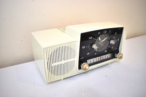 Snow White Mid Century 1959 General Electric Model C430A Vacuum Tube AM Clock Radio Beauty Excellent Condition Popular Model!