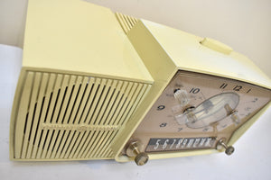 Bluetooth Ready To Go! - Buttercream Ivory Mid-Century Modern 1959 General Electric Model C-430A Vacuum Tube AM Clock Radio Beauty! Sounds Great!
