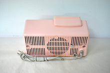Charger l'image dans la galerie, Chiffon Pink 1959 GE General Electric Model C-406B AM Vintage Radio Sounds Terrific Excellent Condition!