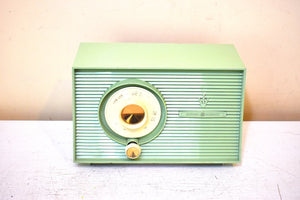 Bluetooth Ready To Go - Mint Green 1959 General Electric GE Model T-103A AM Vacuum Tube Radio Sounds Wonderful! Excellent Condition! (Copy)