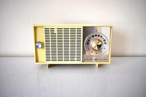 Bluetooth Ready To Go - Antique White 1959 General Electric Model T-127 AM Radio Works Great! Excellent Condition!