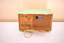 Charger l&#39;image dans la galerie, Bluetooth Ready To Go - Mint Green 1959 General Electric GE Model T-103A AM Vacuum Tube Radio Sounds Wonderful! Excellent Condition!