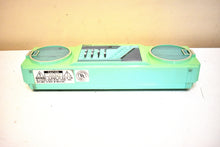画像をギャラリービューアに読み込む, Neon Green GPX Model A275R AM FM Mini Boombox Radio! Sounds Great Excellent Condition!