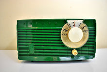 Load image into Gallery viewer, Kelly Green 1958 Philco Model E814 AM Vacuum Tube Radio Rare Awesome Color Sounds Great!