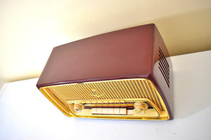 VINTAGE GRUNDIG RADIO TYPE 97 1950s. Full Orginal, working condition
