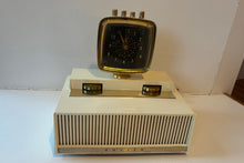 画像をギャラリービューアに読み込む, Aura White 1958 Philco Predicta Model H765-124 Vacuum Tube AM Clock Radio Awesome! Excellent Plus Condition!