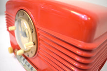 Load image into Gallery viewer, Chieftian Red 1951 Lang Model DR90 Vacuum Tube AM Radio Excellent Condition Rare Original Molded Color Sounds Lang-tastic!