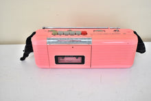画像をギャラリービューアに読み込む, Go-Go's Pink 80s Lennox Model CT-72 AM FM Cassette Mini Boombox Radio! Sounds Great Excellent Condition! Original Box!
